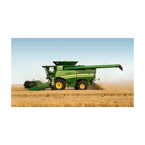 Potentes Cosechadoras John Deere con Motor de Alto Rendimiento para Trabajos de Cosecha Continua en Trigo, Arroz, Maíz y Campos de Cultivos Múltiples - Product Image 1
