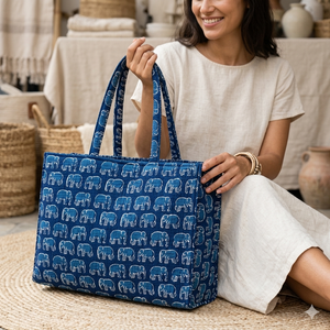 กระเป๋าถือพิมพ์ลายช้างสีน้ำเงินสำหรับผู้หญิง กระเป๋าผ้าทนทาน มีซิป จุของได้เยอะ มีสไตล์ เป็นมิตรกับสิ่งแวดล้อม พับเก็บได้ ใช้ได้ทุกวัน - Product Image 2