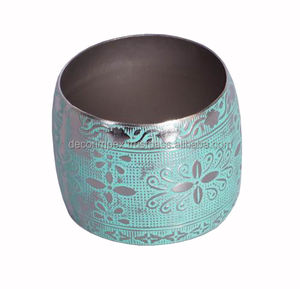 Servilletero de aluminio de diseñador, servilletero decorativo de mesa de boda redondo hecho a mano para uso en comedor y fiesta de Hotel - Product Image 3