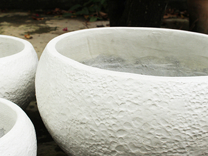 Pots en béton d'extérieur robustes pour la décoration de la maison et du jardin pour les villas de villégiature ou les paysages commerciaux - Product Image 5