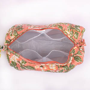 Nouvel ensemble de trousses de maquillage multifonctionnelles en coton faites à la main pour l'été, le meilleur rangement pour articles de toilette avec pochette organisatrice de cosmétiques personnalisée - Product Image 5