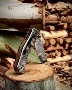 Couteau utilitaire pliant en acier inoxydable à pointe tombante, manche en bois, bord droit, ouverture par bouton de pouce, épaisseur 0,5 mm, 6,7 pouces de longueur totale - Product Image 3
