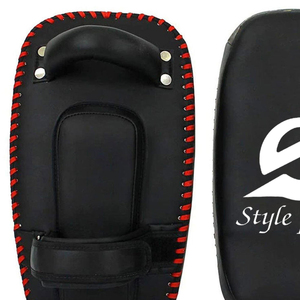 Protège-tibias en cuir à prix raisonnable pour la boxe - Léger, sangle de poignet réglable, évacuation de l'humidité - Product Image 5