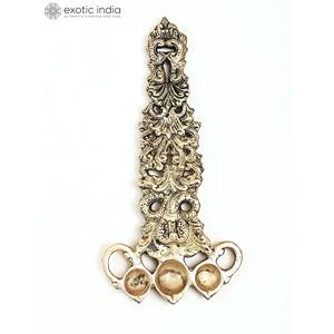 Hecho a mano 9 pulgadas latón Sheshnag diseño Aarti Diya hecho en La India para la decoración del hogar - Product Image 2