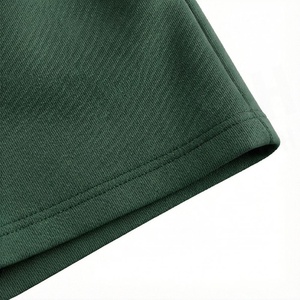 Conjunto de 2 Piezas para Mujer, Sudadera con Capucha y Pantalones Cortos de Felpa, Verde Sólido, Corte Holgado Informal, Transpirable, para Uso Diario - Product Image 6