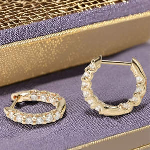Magnifiques boucles d'oreilles créoles avec diamants de laboratoire, bijoux raffinés classiques et élégants pour mariages, fêtes ou cadeaux d'anniversaire - Product Image 3