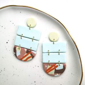 Pendientes de Resina Hechos a Mano de Lujo, Calidad Premium, Elegantes Accesorios de Moda para Fiesta, Estilo Cristal, Ligeros y Cómodos RR - Product Image 3