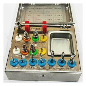 Kit de Cirugía de Implantes Dentales, Manual, de Acero Inoxidable, Ligero, Calidad Premium, Certificado CE Clase II, con Acabado Estriado Plateado - Product Image 5