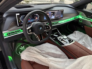 BMW 760i xDrive Usado 2025 - Product Image 4