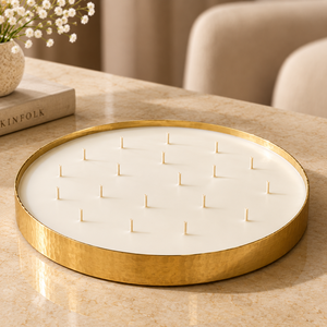 Bougie en cire de soja BuildtoSuit Metallic Urli 1 kg 26x3 cm Or Décorative Faite à la main Moderne Décoration de Noël pour la maison - Product Image 1