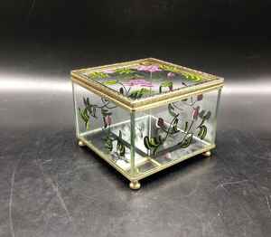 Boîte à bijoux de luxe en verre bleu teinté de haute qualité, fermoir en métal papillon, verre coloré fait main, rangement pour bibelots, cadeau décoratif - Product Image 5