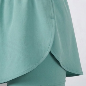 Shorts plissés pour femmes à taille élastique et cordon de serrage, couleur unie, style décontracté d'été, en Spandex et Polyester, confortables à porter - Product Image 5