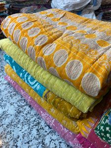 Couette vintage Kantha du Bengale |   Couvre-lit réversible en coton fait main, authentique couvre-lit vintage Kantha du Bengale |   Fait à la main - Product Image 4
