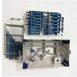 SHAHZIK INTERNATIONAL Ensemble d'instruments chirurgicaux orthopédiques pour la colonne vertébrale, manuels et réutilisables - Product Image 2