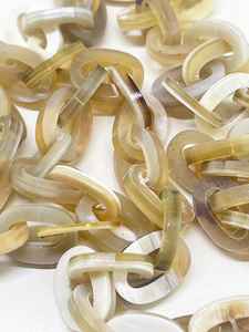 Collar Único de Cuerno de Búfalo, Artesanía Natural, Joyería Artesanal Tradicional con Acabado Suave y Atractivo Natural - Product Image 2