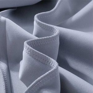 Survêtement personnalisé pour homme – Tenue de sport décontractée à manches longues avec fermeture éclair frontale, logo blanc et noir, en polyester, coupe adulte, idéal pour le printemps - Product Image 4