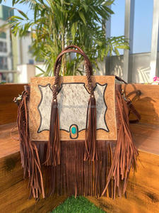 กระเป๋าโท้ทหนังวัวมีพู่สำหรับผู้หญิงกระเป๋าช้อปปิ้งมีพู่ขนาดใหญ่ดีไซน์ใหม่จากนักออกแบบตะวันตก - Product Image 3