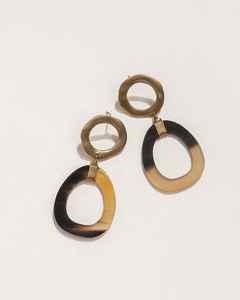 Pendientes de Cuerno de Buey de Último Diseño, Pendientes de Cuerno de Búfalo, Joyería Natural y Elegante, Pendientes de Diseño Personalizado - Product Image 1