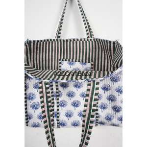 Bolsa de Mano Grande, 100% Algodón Puro, Acolchada, Estampada a Mano, con Rayas Multicolores, Asa Larga, Ecológica, Sostenible, para Estudio y Compras - Product Image 6