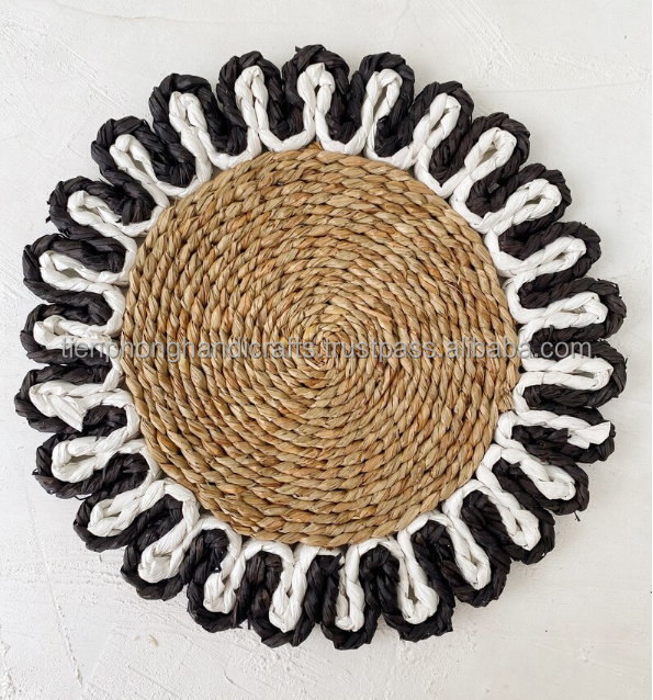 สีดำและสีขาว