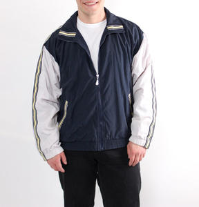 Vêtement de sport en nylon réfléchissant personnalisé avec fermeture éclair, coupe-vent, pour l'automne, style streetwear, veste zippée - Product Image 2