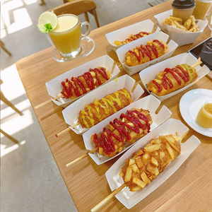 Custom Printed Disposable UV Printed Biodegradable Eco-Friendly Ivory Paper Boat Shaped Hot Dog Food Packaging Waffle Stick Tray - Product Image 4