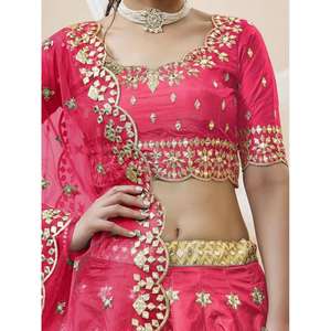 Carismático Pink Art Seda Compromiso Wear Lehenga Choli con Zari Work Vestidos de novia - Product Image 4