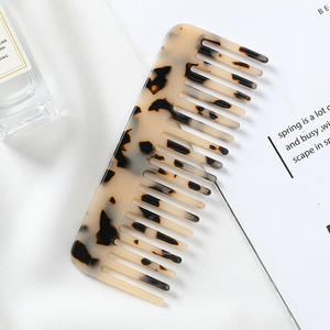 Peine de resina, el más vendido, utilizado para desenredar suavemente el cabello, distribuir los aceites naturales del cuero cabelludo y reducir la electricidad estática y el encrespamiento. - Product Image 3