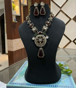 Magnifique ensemble collier et boucles d'oreilles en alliage plaqué rhodium de qualité supérieure avec moissanite, idéal pour mariages, fêtes et occasions spéciales, classique pour femme - Product Image 2