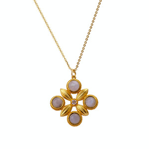 Collier El Joyero en pierre de lune arc-en-ciel, design trèfle, style bohème, plaqué or 18 carats, pendentif en pierres précieuses fait main, chaîne ajustable - Product Image 5