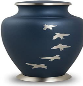 Urna azul medianoche sereno con figuras de pájaros plateados en vuelo en el centro. Muy relajante. Disponible a precios de mayorista. - Product Image 1