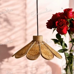 Lámpara Colgante de Bambú Hecha a Mano, Estilo Bohemio, Lámpara de Techo Ecológica de Ratán - Product Image 2