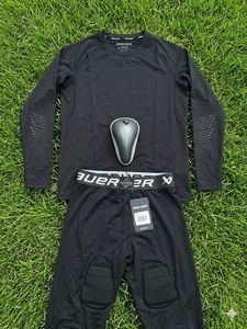 Conjunto de Ropa Interior Deportiva de Hockey Personalizada Gemini: Camiseta de Compresión Acolchada y Pantalones Deportivos con Protección - Ropa Deportiva Transpirable para Hombre - Product Image 6