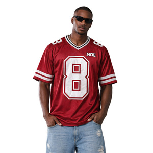 Maillot de football américain personnalisé à col en V en mesh 220 GSM pour équipe, production OEM en gros avec impression de numéro en twill. - Product Image 1