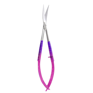 Ciseaux de maquillage professionnels Spring Scissor, revêtement plasma noir, couleur extra-éclatante, micro-ciseaux russes extra-affûtés pour la coupe des sourcils - Product Image 2