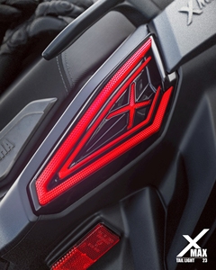 High Quality AJ LIGHT DESIGN XMAX V2 Red LED Taillight Upgrade 2 Lens 12-Month Warranty Taiwan Motorcycle Lighting Retrofit - Product Image 4