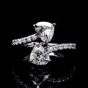 Bague de fiançailles unisexe AMBER JEWELS classique à trois pierres, diamant de laboratoire, plaqué or massif 14 carats, sertissage à griffes, certifiée IGI - Product Image 1