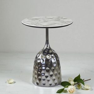 Table basse moderne personnalisable avec base en métal, design industriel, meuble de salon avec étagère de rangement - Product Image 1