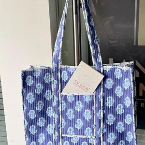 Sacs fourre-tout en coton matelassé Kantha, tissu recyclé, usage quotidien estival, fermeture éclair faite à la main, chaînes - Product Image 1
