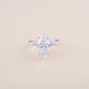 Bague de fiançailles solitaire en moissanite taille marquise, or blanc, bague de promesse, bijou de mariée minimaliste, cadeau - Product Image 1