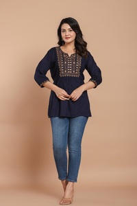 Kurta de Algodón Azul Marino para Mujer con Bordado Dorado, Manga 3/4, Estilo Étnico Informal, Largo Midi, Corte Holgado - Product Image 2