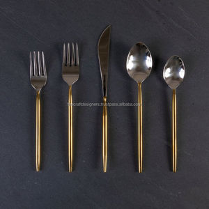 Juego de cubiertos de metal pulido duradero para uso en mesa de comedor de cocina casera y fines de servicio de comida de restaurante - Product Image 6