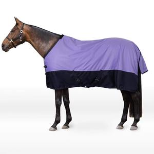 Fournisseur en gros de couvertures d'extérieur pour chevaux fabriquées en usine, design personnalisé, polaire douce, chaudes pour l'hiver, polyester de haute qualité - Product Image 1