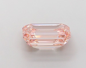 Diamant rose intense fantaisie taille émeraude de 3,04 carats, CVD, clarté VS2, polissage excellent, pierre cultivée en laboratoire, pour bijoux sur mesure - Product Image 5