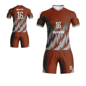 ชุดฟุตบอลสำหรับนักกีฬามืออาชีพล่าสุด คุณภาพพรีเมียม ชุดกีฬา เสื้อและกางเกงขาสั้นสำหรับผู้ชาย - Product Image 1