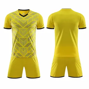 Ensemble de maillots de football jaunes unisexes, col en V, manches courtes, nom d'équipe personnalisé, imprimé géométrique écologique, kit en polyester respirant - Product Image 1