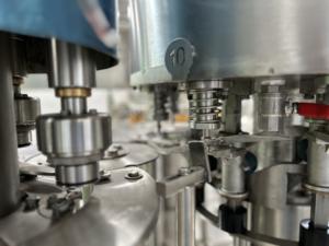 Máquina Automática de Llenado de Agua Potable de Alta Calidad con Sistema de Purificación y Embotellado de Agua con Engranajes y Motor - Product Image 2