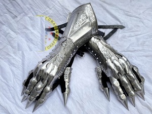 ถุงมือเหล็กนักขี่ม้าแบบสลักลาย: ถุงมือเกราะยุคกลางสำหรับ SCA - Product Image 4