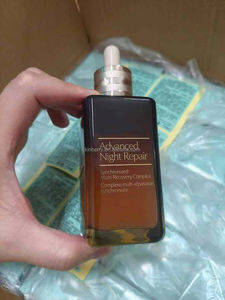 <span class=keywords><strong>Crema</strong></span> Contorno <span class=keywords><strong>de</strong></span> Ojos Ultra Restauradora <span class=keywords><strong>Lauder</strong></span> en Envase Pequeño Marrón, 7.ª Generación ANR, Esencia Facial <span class=keywords><strong>de</strong></span> Reparación Instantánea, 100 ml - Product Image 1