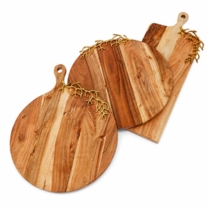 Planche à fromage de luxe en bois d'acacia avec incrustation artisanale en métal en forme de fleur de cerisier, élégante planche à charcuterie et plateau de service - Product Image 6